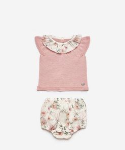 Conjunto Braga Flores Volantes